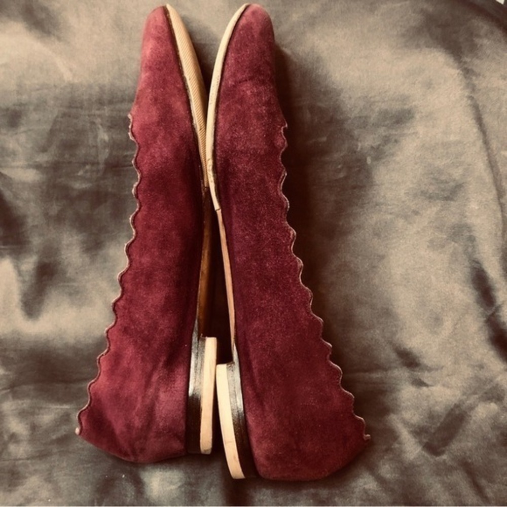 Chloe Lauren Scalloped Suede Ballet Flats Burgundy Plum Size 35.5 Made in Italy - Picture 4 of 11